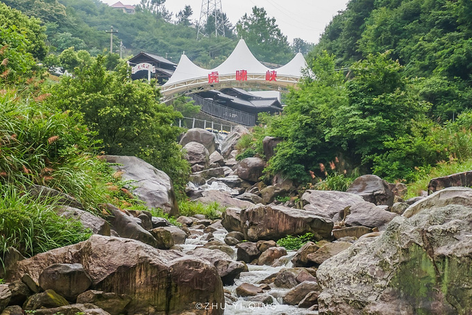 虎嘯峽，自然人文融合的魅力旅游勝地